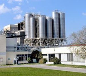 La Seda cesa temporalmente su actividad en El Prat