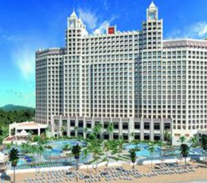 Riu abre en Mazatlán y estancó ventas en 2008