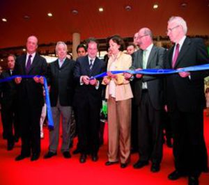 SIL 2009 abrió sus puertas con el objetivo de reactivar el sector