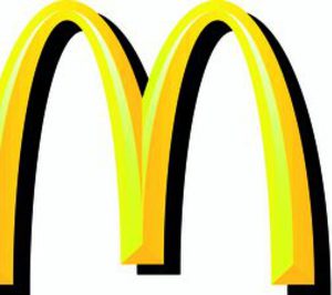 McDonalds abre en el aeropuerto de Barcelona