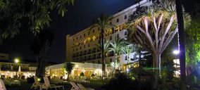 Las compraventas de hoteles se mantienen pero la inversión sigue descendiendo