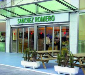 Supermercado Sánchez Romero, primer inquilino del C.C. Zielo