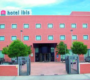 AGP Hotels abre las primeras franquicias de Ibis en España