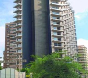 El benidormí Sandos Mónaco reabre tras su reforma integral