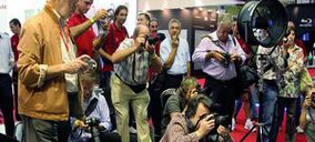 Sonimagfoto apuesta por la tecnología multimedia en las exposiciones