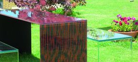 Lamidur ofrece mobiliario para exterior en vidrio templado