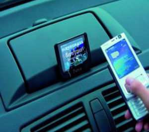 Parrot aplaude la iniciativa parlamentaria para promover el uso de manos libres en el automóvil