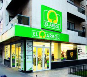 Grupo El Árbol inaugura un centro comercial en Talarrubias