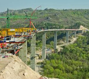 Fomento destinará 5.684 M a inversiones reales en 2010