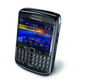 Blackberry Bold 9700, más pequeña y ligera