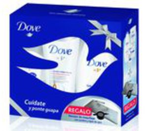 Dove aúna tres productos hidratantes en un pack navideño
