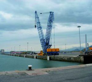El Puerto de Santander contará con un nuevo muelle en 2011