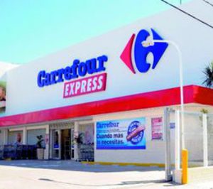 Carrefour cerrará tres establecimientos de sus líneas Express y City