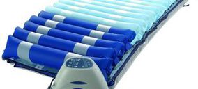 Los proveedores de camas y colchones geriátricos optan por las novedades para mantenerse