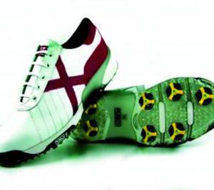 Berneda presenta sus nuevas Munich para jugar al golf