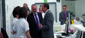 El Hospital de Calahorra inaugura un área de hemodiálisis y hospital de día