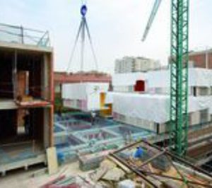 Compact Habit inicia el montaje de edificios