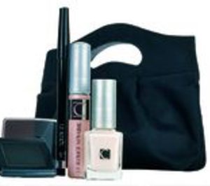 Les Cosmétiques propone un neceser de cosmética color para Navidad