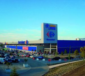 Carrefour prepara para Valencia su primera apertura de 2010