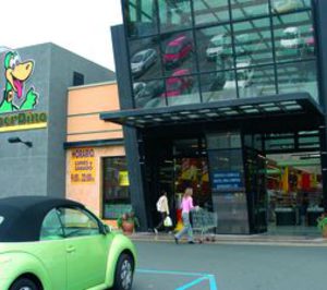 Distribución en Canarias: Dinosol no tiene rival