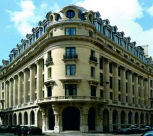 Derby asocia el Suites Avenue y el Banke a Epoque Hotels