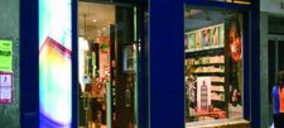 Comercial Caus clausura dos perfumerías