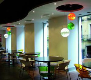 Salad & Co abre su primer local a pie de calle