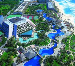 Cierran algunos hoteles españoles en México ante la crisis de la gripe A