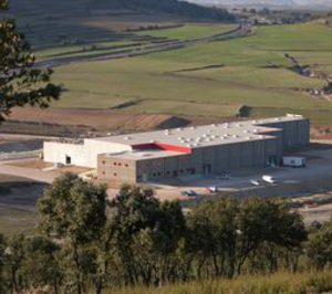 Embutidos Sadisa deja de trabajar, ahogada por un agujero de 5 M