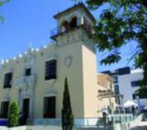 John de Zulueta releva a Gabriel Masfurroll en la presidencia del grupo USP