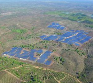 El grupo Aldesa se deshace del 49% de sus parques solares