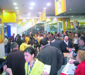 Miró afronta 2010 con cinco proyectos de grandes tiendas electro