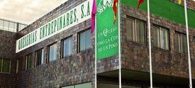 Entrepinares pisa el acelerador