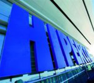 Hipercor desestima su entrada en Vitoria