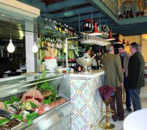 Lezama abre en Madrid su taberna de pescados La Mar del Alabardero