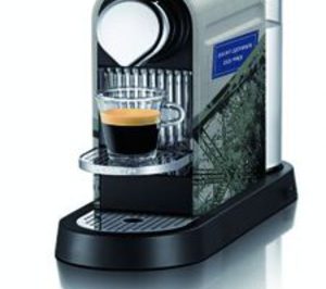 Nespresso ilustra sus máquinas
