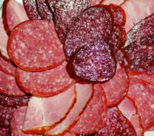 Elaborados cárnicos: Reacción en cadena