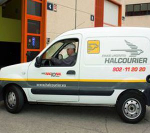 Halcourier desarrollo un servicio vacacional de envío de maletas