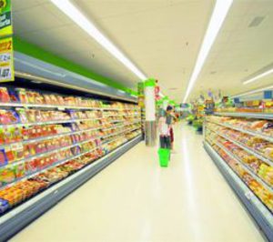 Permira y un sindicato de bancos financian el 60% del plan estratégico de Dinosol