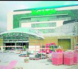 El Hipercor de El Ejido abrirá sus puertas el próximo mes