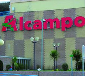 Auchan crece en facturación, aunque rebaja su beneficio