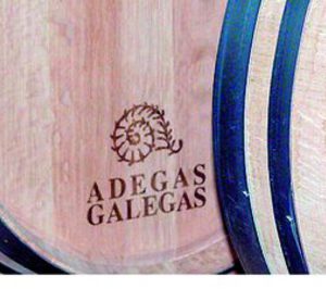 Adegas Galegas recibe dos ofertas de compra