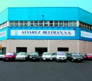 Alvarez Beltrán abre centro en Barcelona y cierra cuatro tiendas