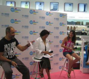 Bodybell presenta unas camisetas solidarias en colaboración con Acnur