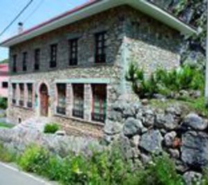 A la venta el hotel asturiano Valle de Lago