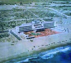 Hoteles Benidorm prevé iniciar la rehabilitación del histórico Los Arenales del Sol antes de que finalice 2010