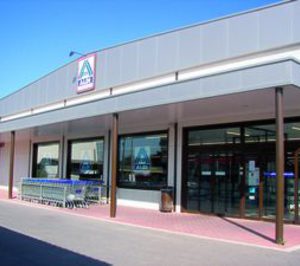 Aldi suma su quinta apertura, frente a las 11 inauguradas en el mismo periodo de 2009