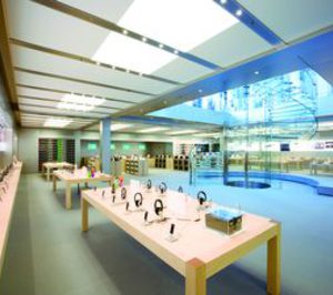 Apple ultima la apertura de sus primeras tiendas en Madrid y Barcelona