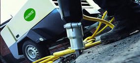 Hune reduce sus deudas un 43%