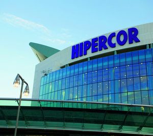 Hipercor busca su hueco